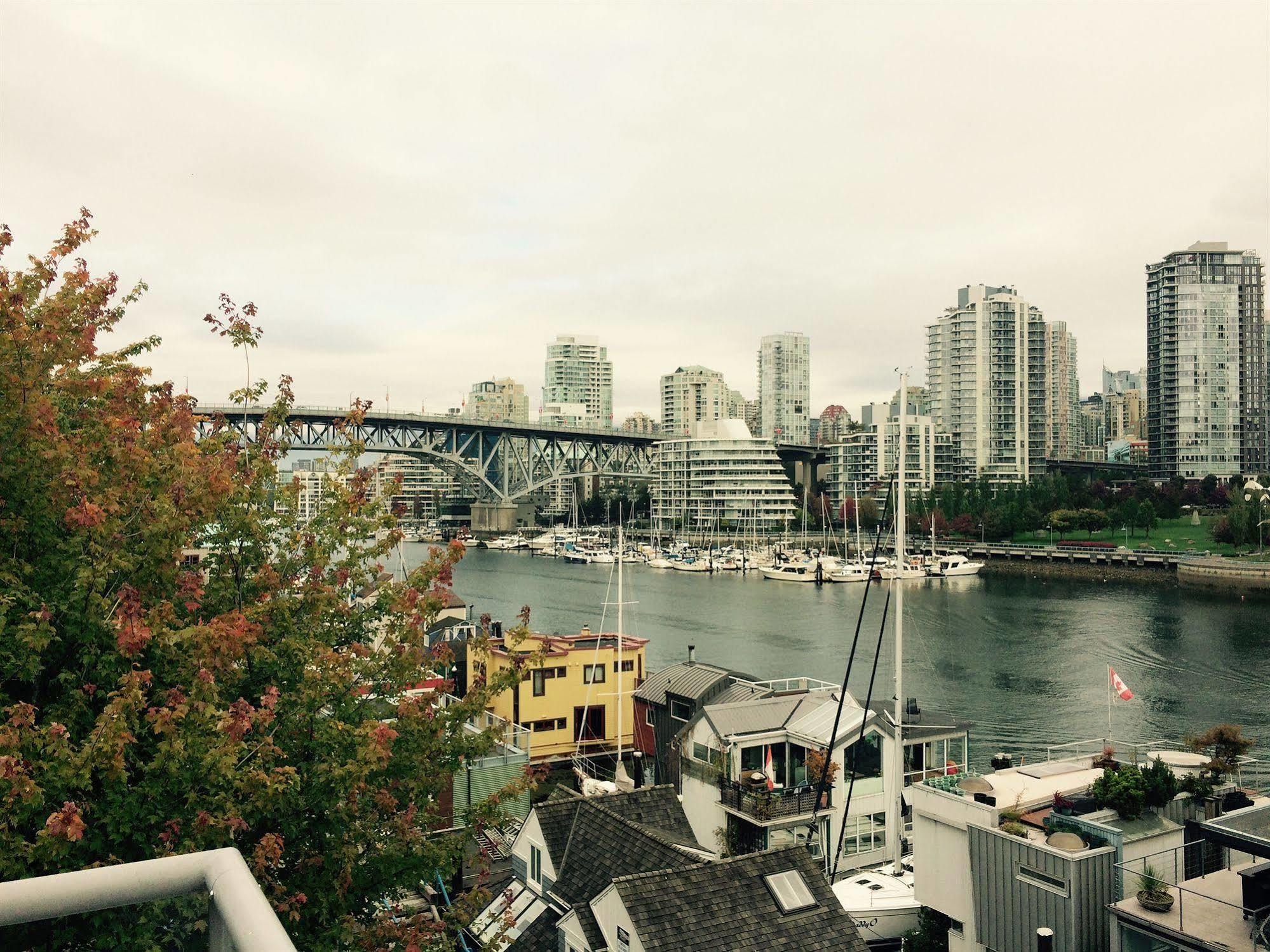 Granville Island Hotel Vancouver Extérieur photo