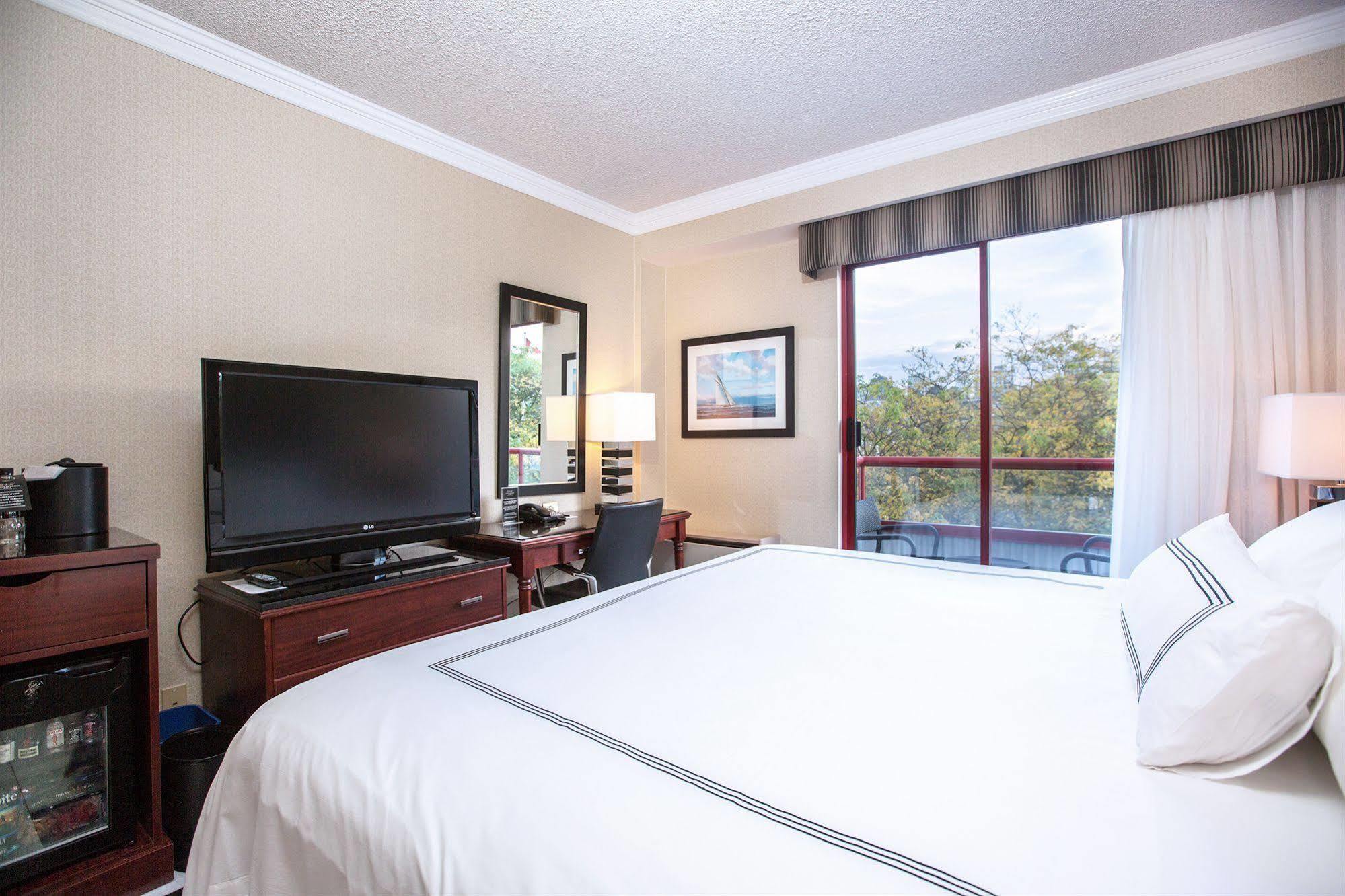 Granville Island Hotel Vancouver Extérieur photo